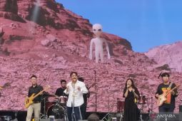 Keseruan Sal Priadi hingga RAN ajak penonton  berdendang bareng