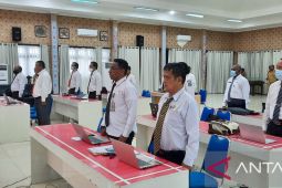 Pejabat Pemkab Teluk Wondama ikut uji kompetensi