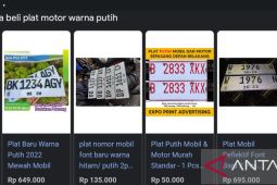 Korlantas Polri  ingatkan masyarakat tak beli pelat nomor putih "online"