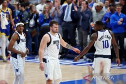 Final wilayah NBA: Situasi paksa Mavericks mati-matian di Gim keempat