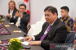 Menko Airlangga: Ekonomi tumbuh 5,01 persen ditopang kebijakan "people first"