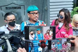Artis Uya Kuya berikan klarifikasi laporannya soal penipuan jual-beli mobil