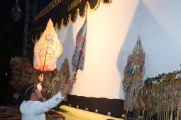 Beragam seni budaya Banyuwangi meriahkan gelaran Liga Selancar Dunia