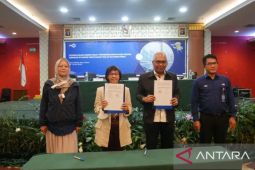 Penandatanganan MoU antara LKBN ANTARA dengan TVRI