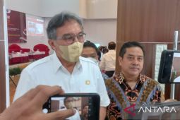 Pemprov Babel fasilitasi warga urus izin cegah tambang timah ilegal