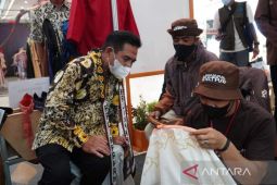 Pengrajin binaan Pemkot Banjarmasin ikuti pameran nasional