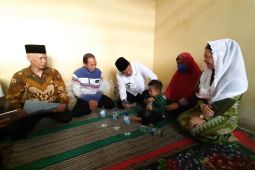 Pemkab Sidoarjo bantu biaya operasi anak tanpa anus