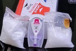 Polisi tangkap dua pengedar sabu-sabu, seorang meninggal dunia setelah ditangkap