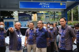 Direktur PT PLN: Pengguna kendaraan listrik harus mudah dapat pengisian baterai
