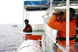 KM Ladang Pertiwi kecelakaan, belasan penumpang selamat