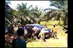 Beredar video diduga perselisihan antara warga dan oknum aparat
