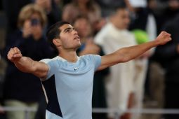 Alcaraz kalahkan Khachanov untuk capai perempat final French Open