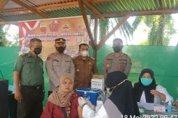 Kapolres Tapsel: Animo masyarakat ikuti vaksinasi di Paluta meningkat