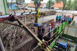 Empat pabrik gula PTPN X mulai giling tebu
