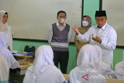 Wagub Jawa barat tinjau PTM di Indramayu