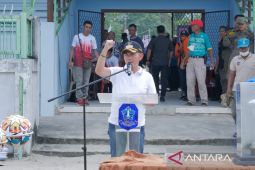 Bupati ajak tim sepak bola dukung program pemerintah