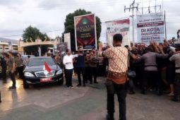 Presiden Jokowi tiba di Ende NTT