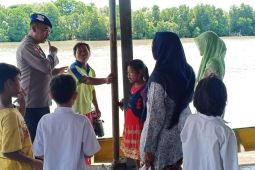Polres Gresik gandeng BPBD sosialisasikan antisipasi banjir rob