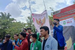 Sejumlah mahasiswa gelar aksi Peringati Hari Lahir Pancasila