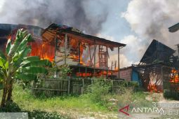 Delapan rumah di Samarinda  ludes terbakar