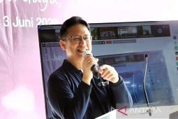 Elderly should be diligent in exercising, health screening: Minister