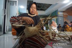 ASRI beli ecopolybag kelompok binaan tiga ribuan sebulan