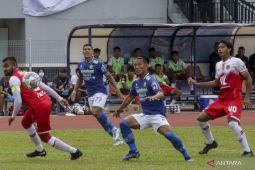 Ezra Walian: Permainan Persib terus membaik