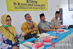 Anggota Dewan Kalsel sosialisasikan perundang-undangan perlindungan perempuan dan anak