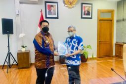 Advetorial- Pemkab Samosir "menjemput bola" pembangunan ke pusat