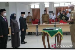 Bupati : Radio Tuntung Pandang FM media pendidikan masyarakat