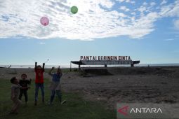 Pengembangan wisata desa pesisir