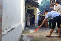 Polisi buru empat terduga pelaku pembunuhan pensiunan pegawai RRI Madiun