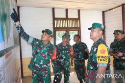 Tim Pengawas - evaluasi lakukan pengecekan hasil program TMMD di Landak