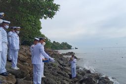 Lanudal Sabang tabur bunga di lokasi jatuh pesawat Nomad P-833
