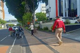 Pasukan Sobo Ratan ditugasi kembalikan fungsi pedestrian di Surabaya