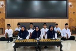 UKM SBM Al-Jami'ah Universitas Jambi juara dua lomba hadroh nasional