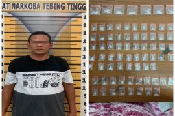 Polres Tebing Tinggi gerebek kampung narkoba