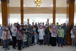 Pemkot Mojokerto latih puluhan peternak cara pembuatan pakan mandiri