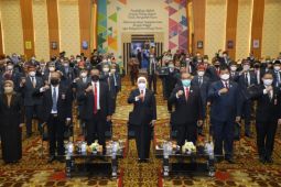 Gubernur Khofifah imbau kepala OPD buka jejaring dan perluas kerja sama