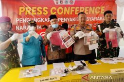 Polisi tangkap empat pengedar sabu-sabu