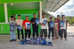 Anak yatim dan dhuafa dapat bantuan beras dari Padepokan Gendam Sejagat