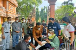 Jasa Raharja serahkan bantuan bagi disabilitas Bali