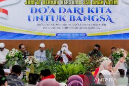 Ratusan anak yatim piatu di Situbondo doa bersama untuk keutuhan NKRI
