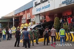 Keluarga Ridwan Kamil minta masyarakat tidak ganggu privasi guru penemu jasad Eril