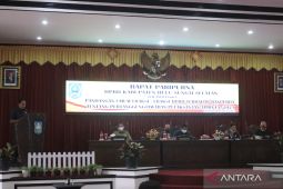 Fraksi DPRD HSS sampaikan pandangan umum raperda LKPj APBD 2021