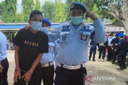 Nekad selundupkan sabu, petugas rutan ditangkap polisi