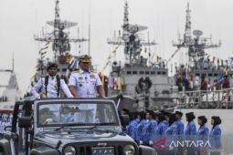 Komandan STTAL kini dijabat Kolonel Laut (E) Dr. Mukhlis