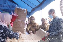 Pj Gubernur Babel tekankan pentingnya sertifikasi halal bagi pelaku UMKM