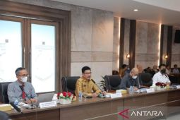 Sekda Babel pimpin rakor TPID terkait antisipasi dan mitigasi pengendalian inflasi