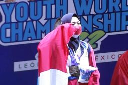 Gubernur Khofifah doakan prestasi lifter Luluk Diana terus berlanjut
